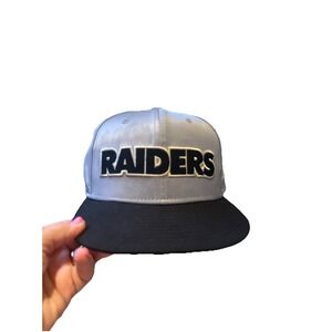 Raiders spring satin 59fifty Hat Size 7 1/8